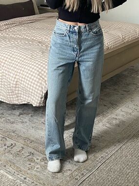 Mango jeans!